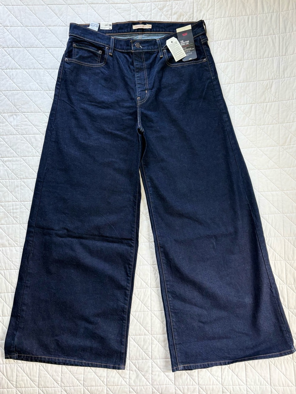Levi’s 728 Premium High-Rise Wide Leg Jeans - Dark Indigo Blue Size 34x32 NWT